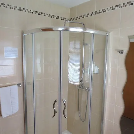 The Stone House Bed & Breakfast 3*