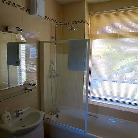 The Stone House 3* Baltimore