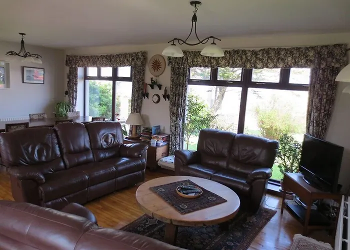 فندق مبيت وإفطار The Stone House 3*